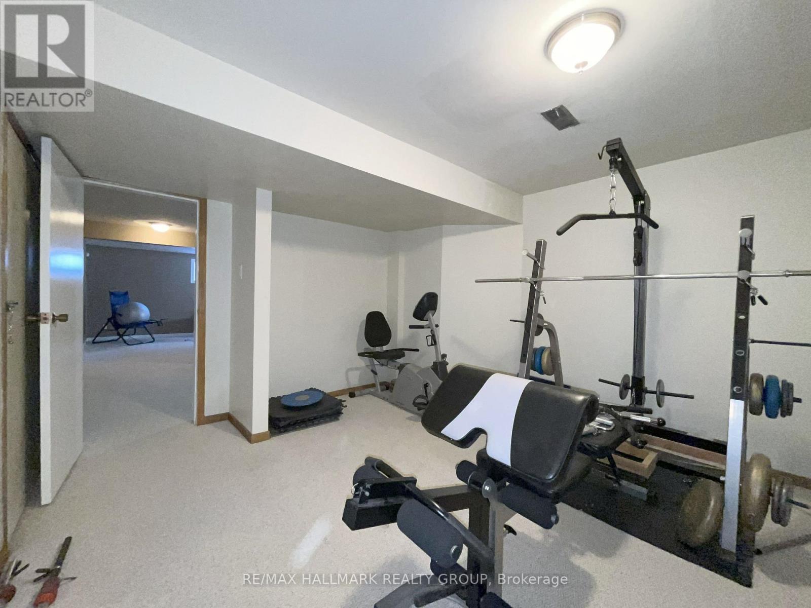 2 INVERNESS AVENUE - 41