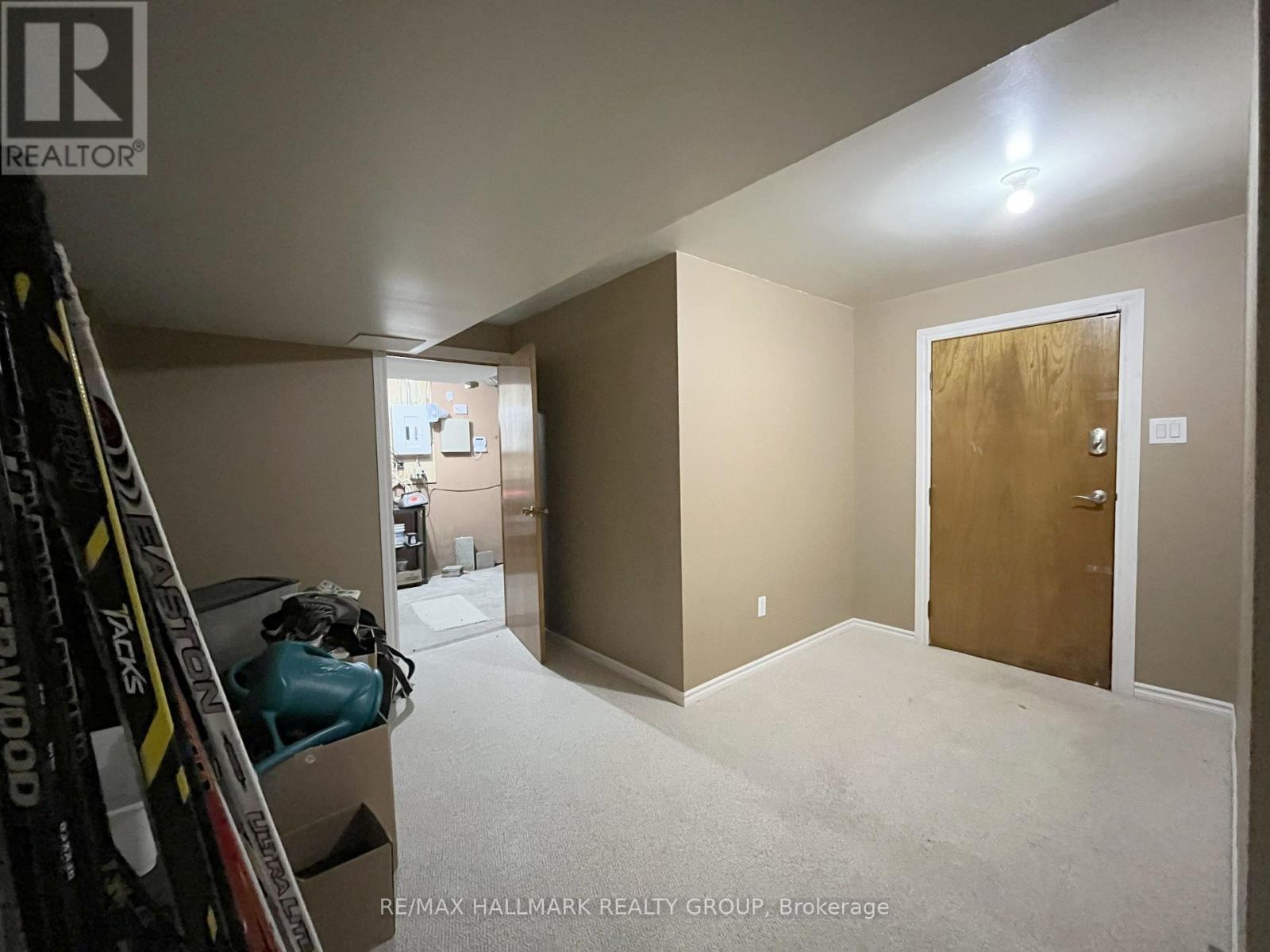 2 INVERNESS AVENUE - 44