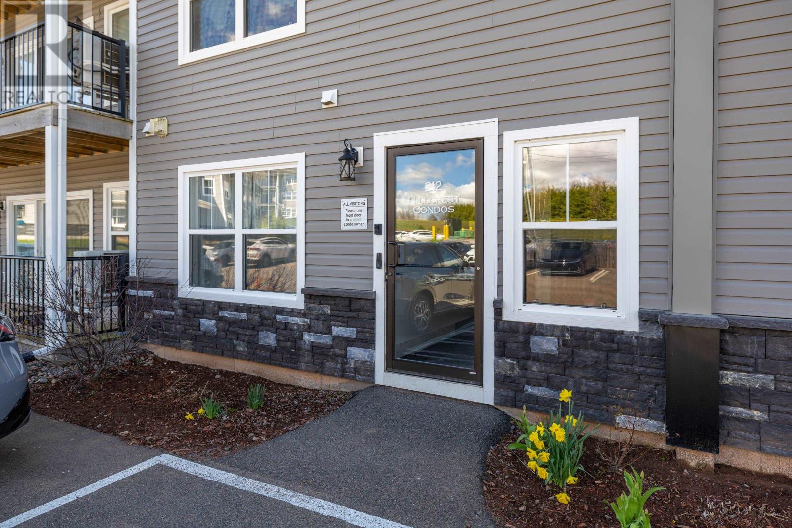 #213 212 Shakespeare Drive - 31