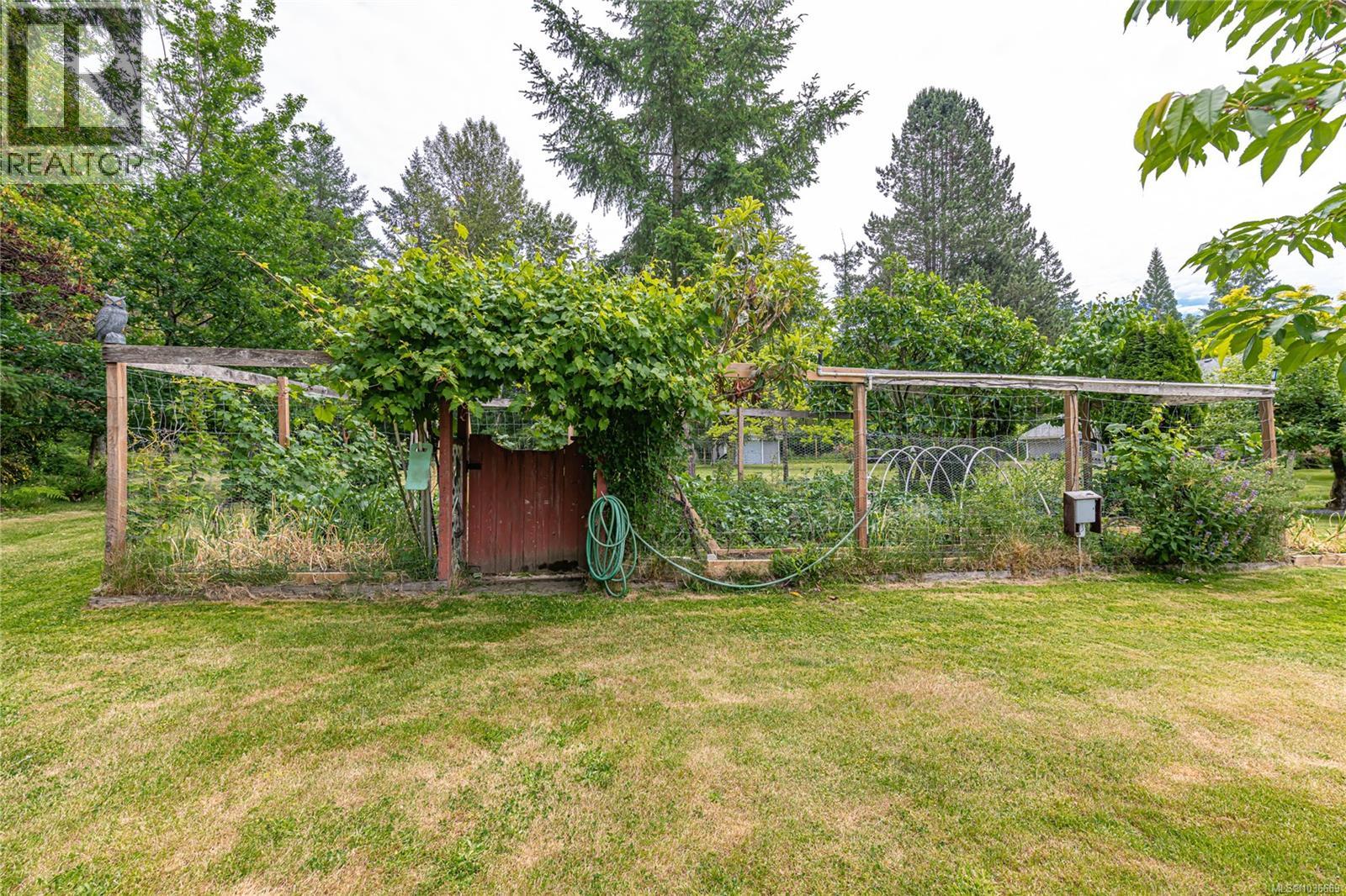 2821 Ortona Rd - 47