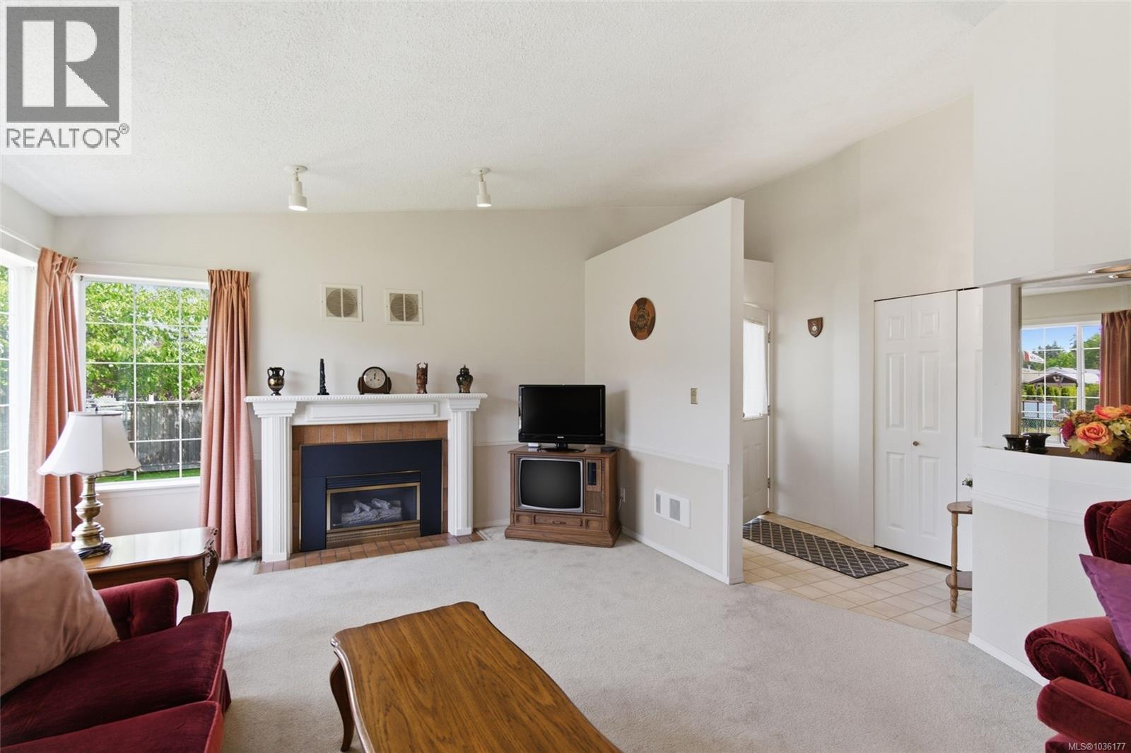 670 Arbutus St - 15