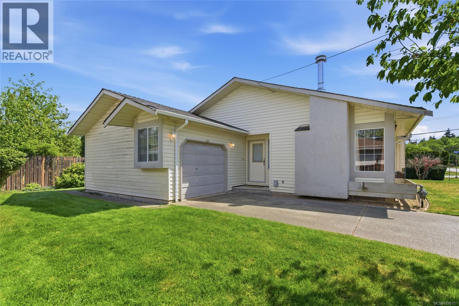670 Arbutus St - 28