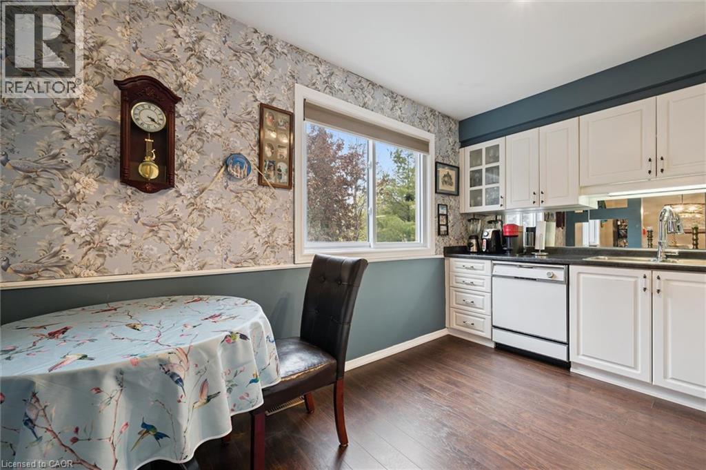 203 BAKER Street, Waterloo, Ontario, N2T2L8 — Photo 12