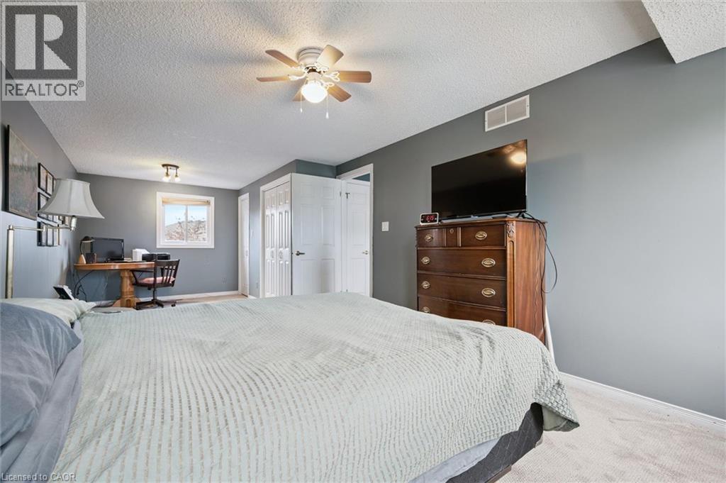 203 BAKER Street, Waterloo, Ontario, N2T2L8 — Photo 21