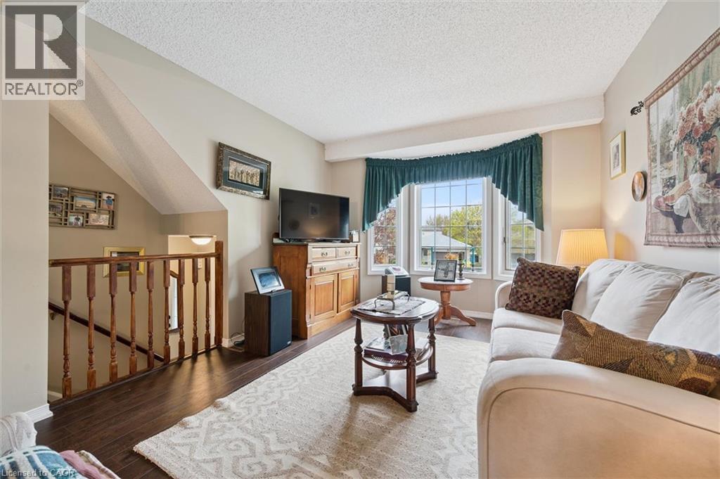 203 BAKER Street, Waterloo, Ontario, N2T2L8 — Photo 8