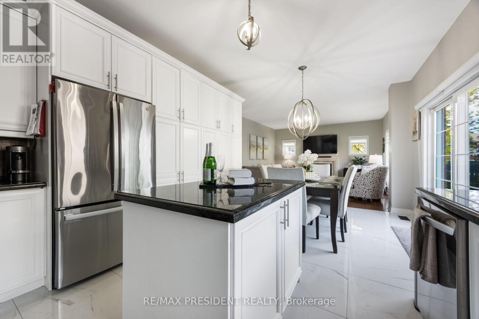 75 BLUFFWOOD CRESCENT - 17