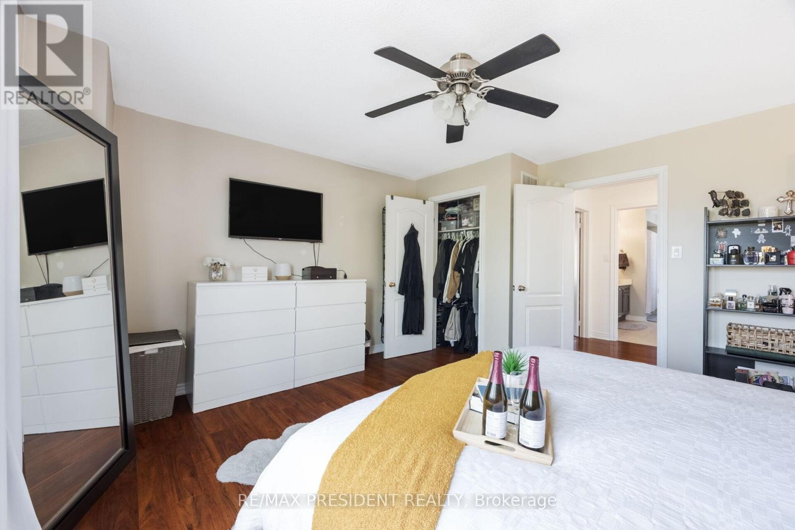 75 BLUFFWOOD CRESCENT - 28