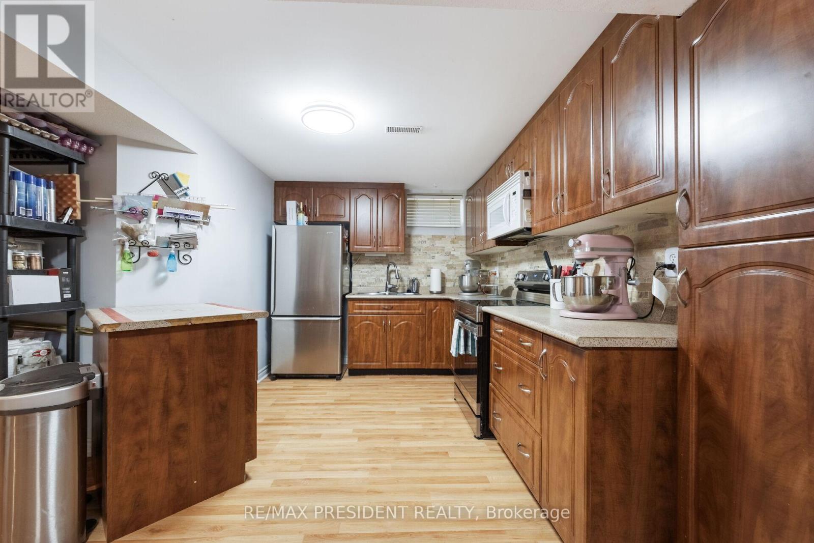 75 BLUFFWOOD CRESCENT - 40
