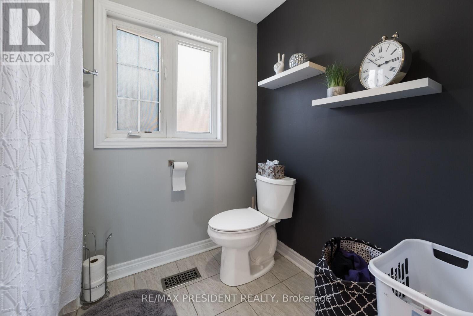 75 BLUFFWOOD CRESCENT - 50