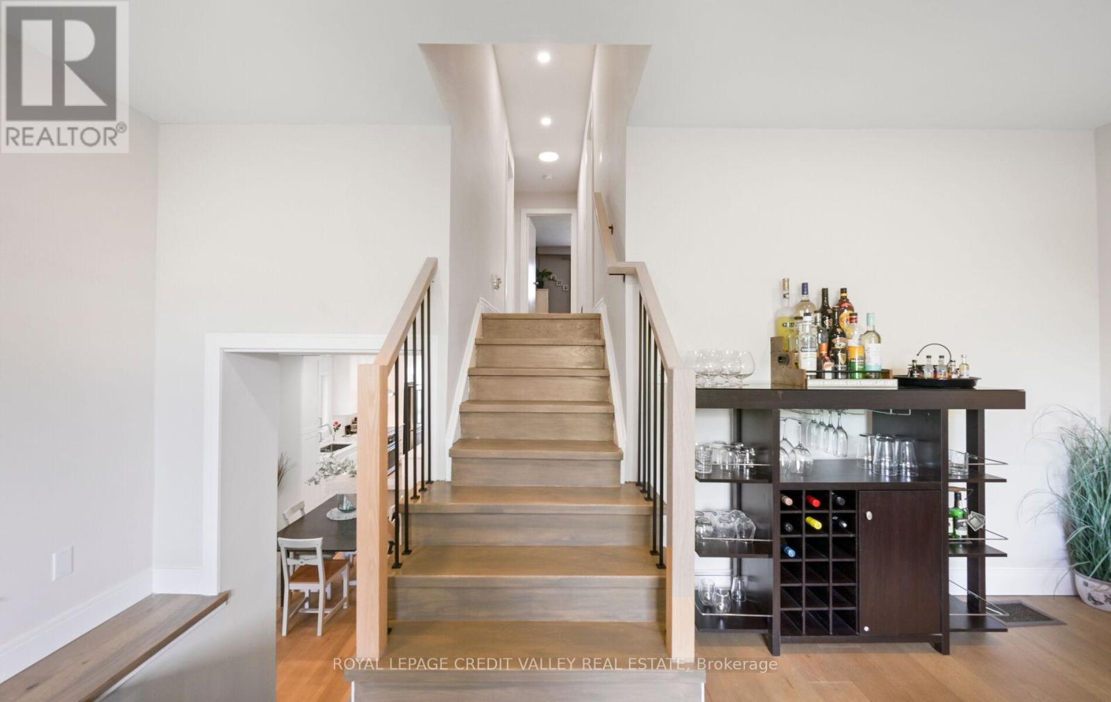 24 PLUTO DRIVE - 26