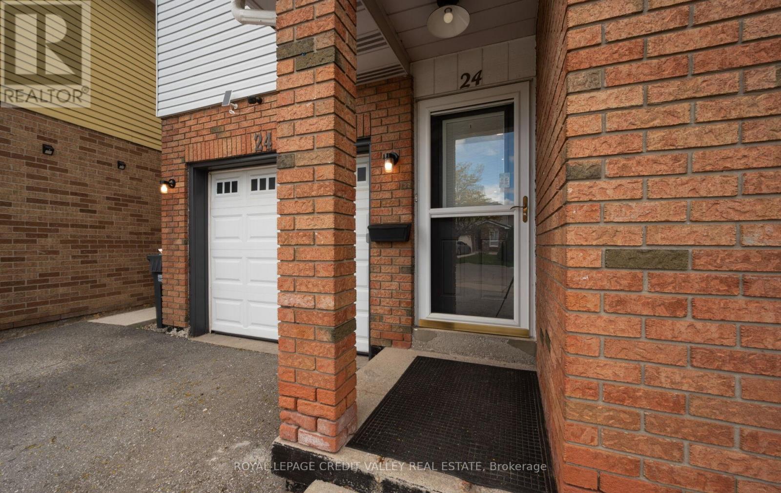 24 PLUTO DRIVE - 4