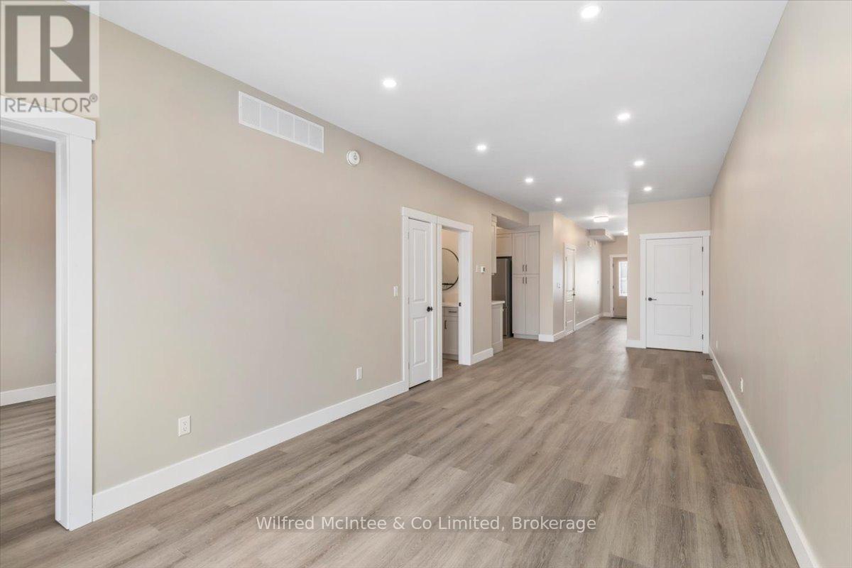 227 SAUGEEN STREET - Image 20