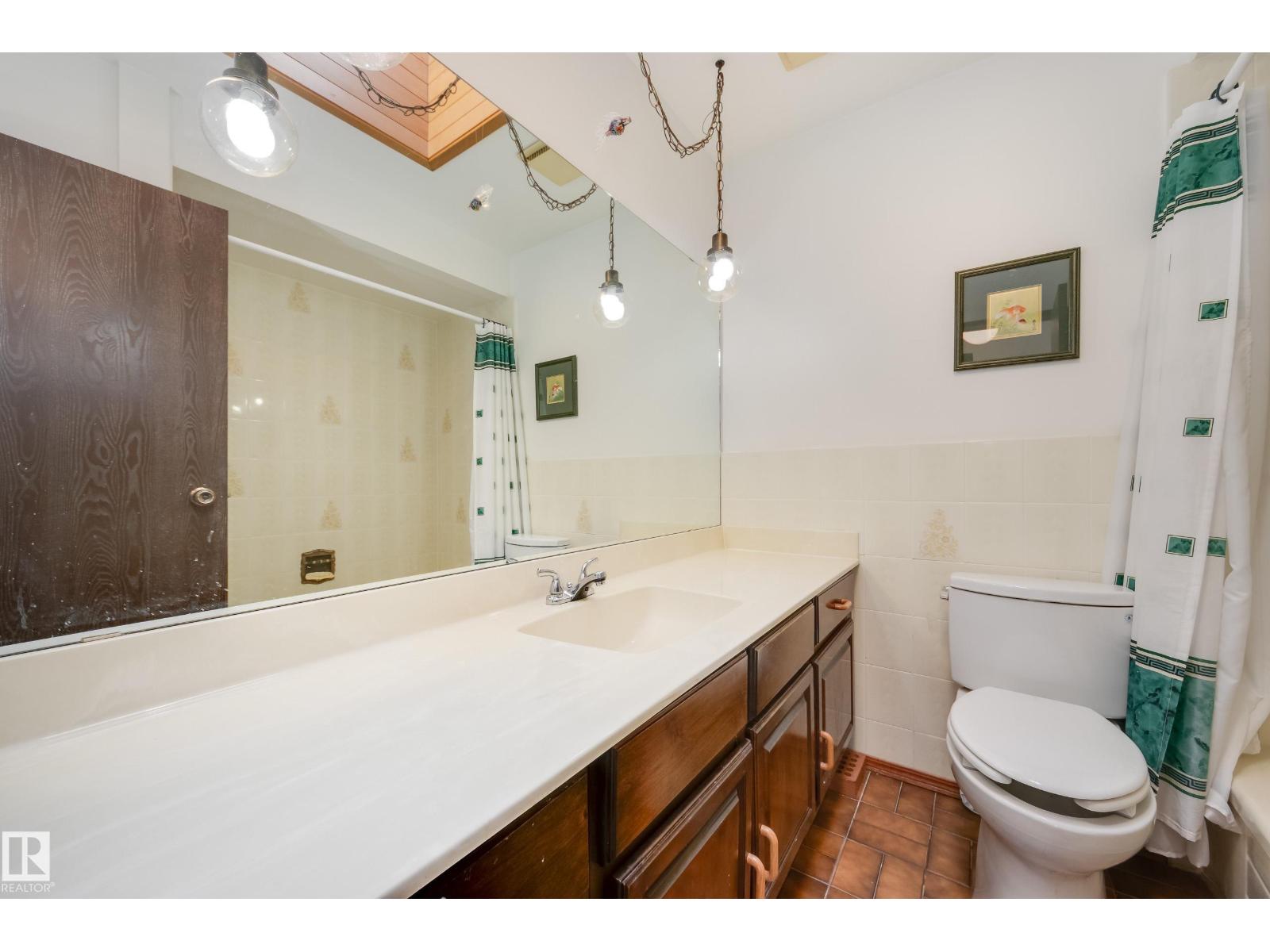 12307 54 ST NW - 43