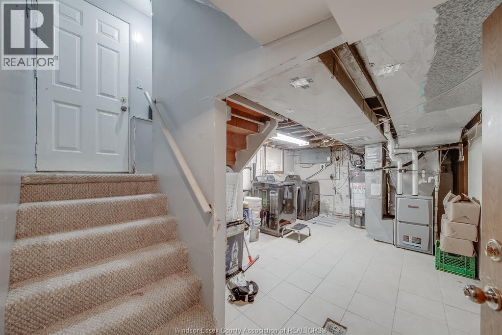 748 MOY, Windsor, Ontario, N9A2N6 — Photo 25