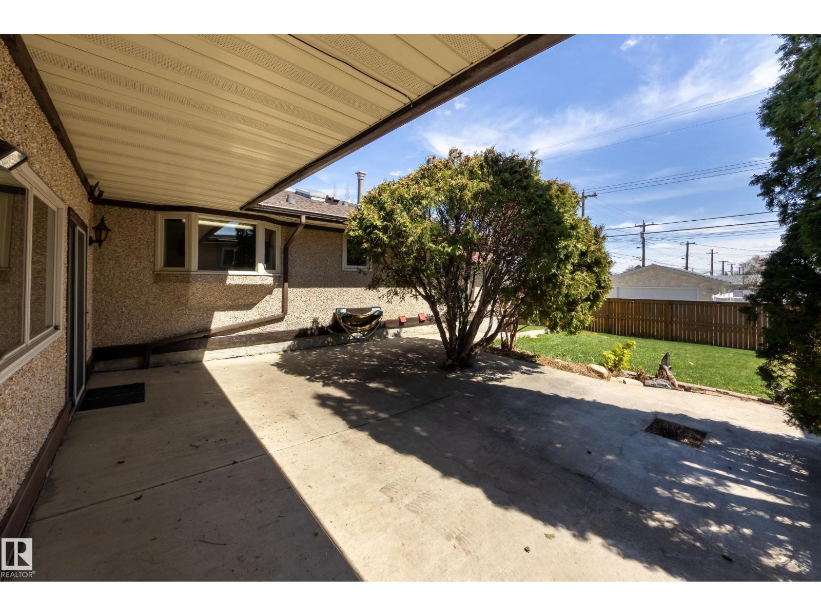 12307 54 ST NW - 64