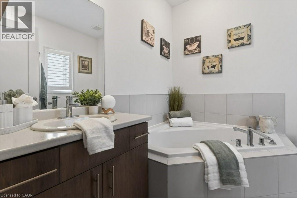 5064 CONNOR Drive, Beamsville, Ontario, L3J0S1 — Photo 26