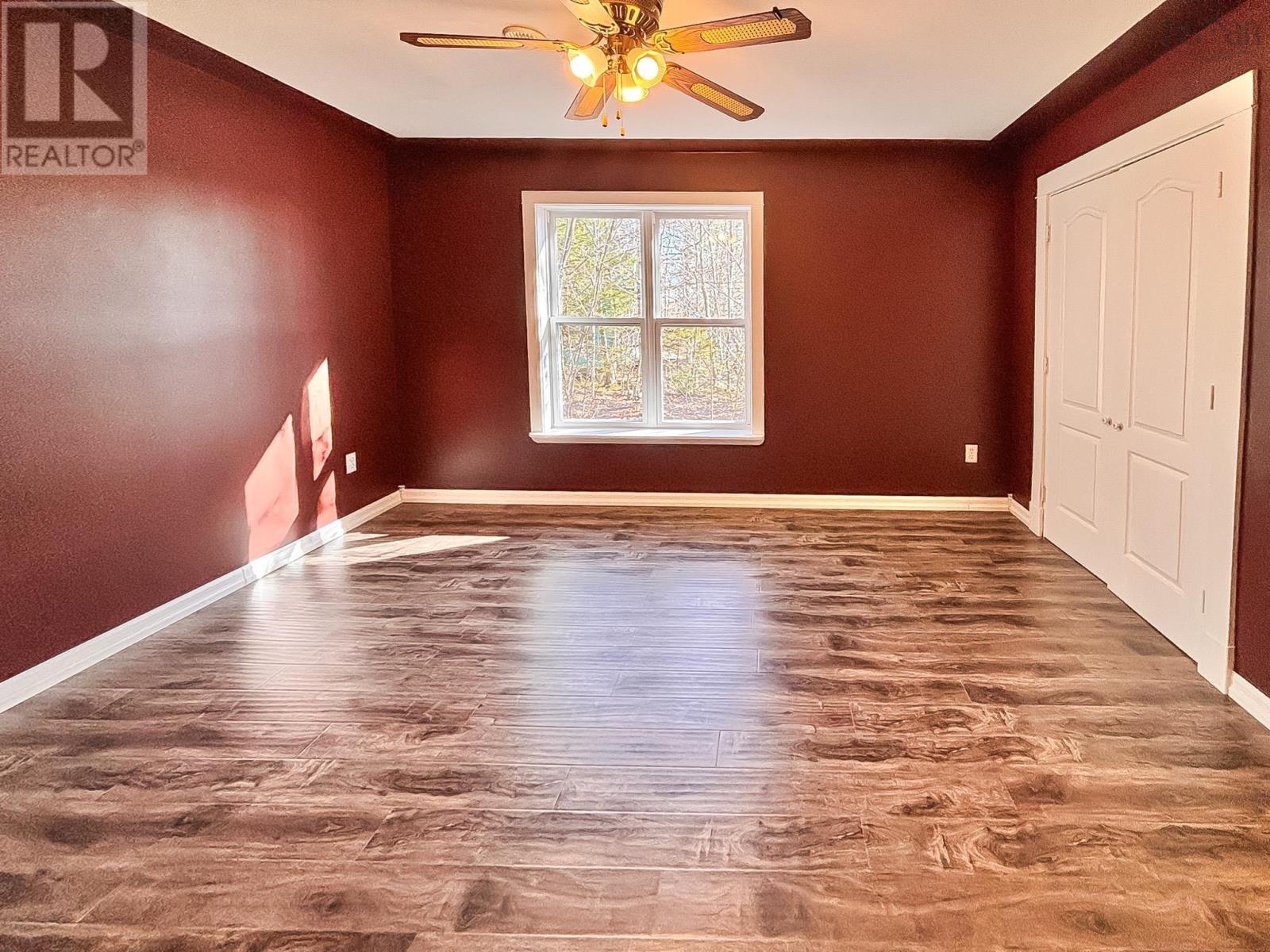 818 Narrows Road - 18