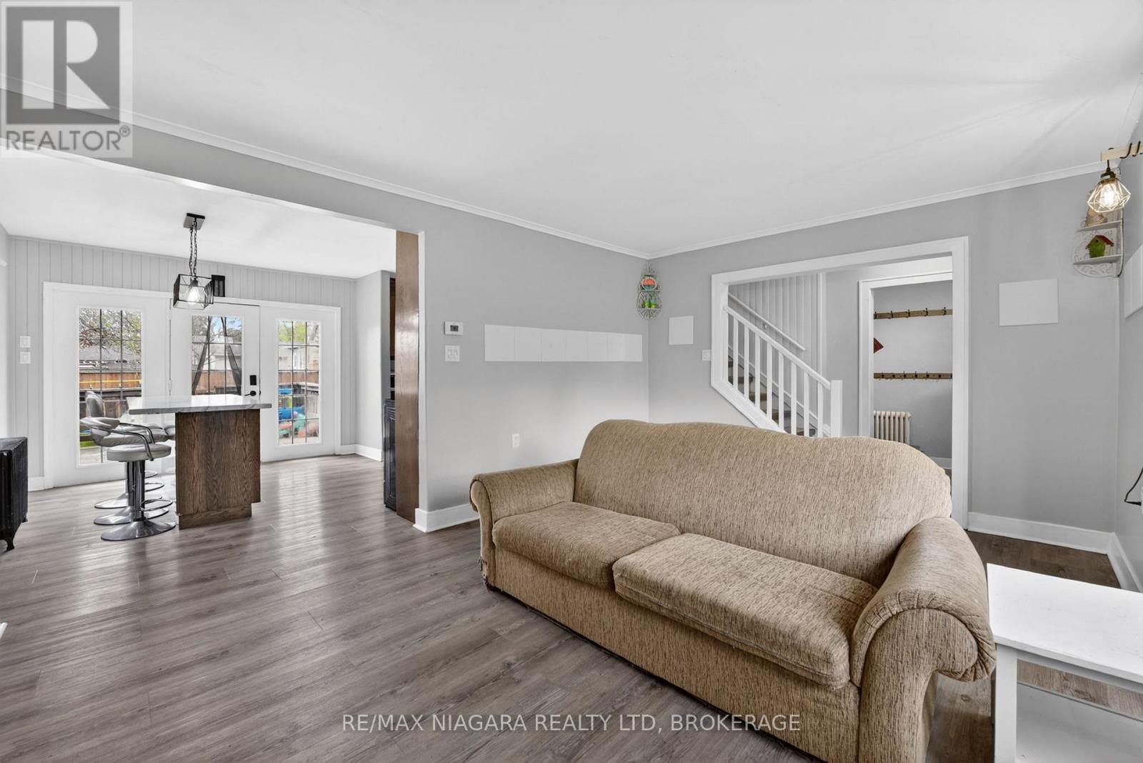 197 AQUEDUCT STREET - 10