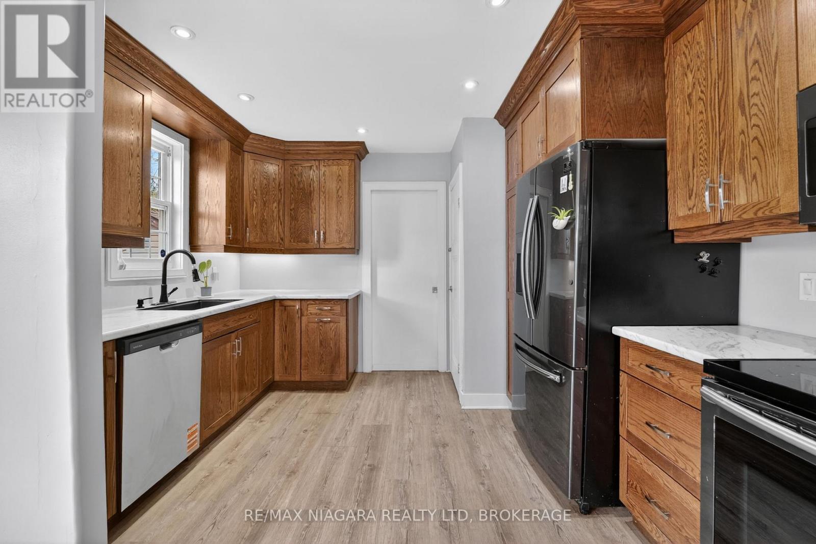 197 AQUEDUCT STREET - 17