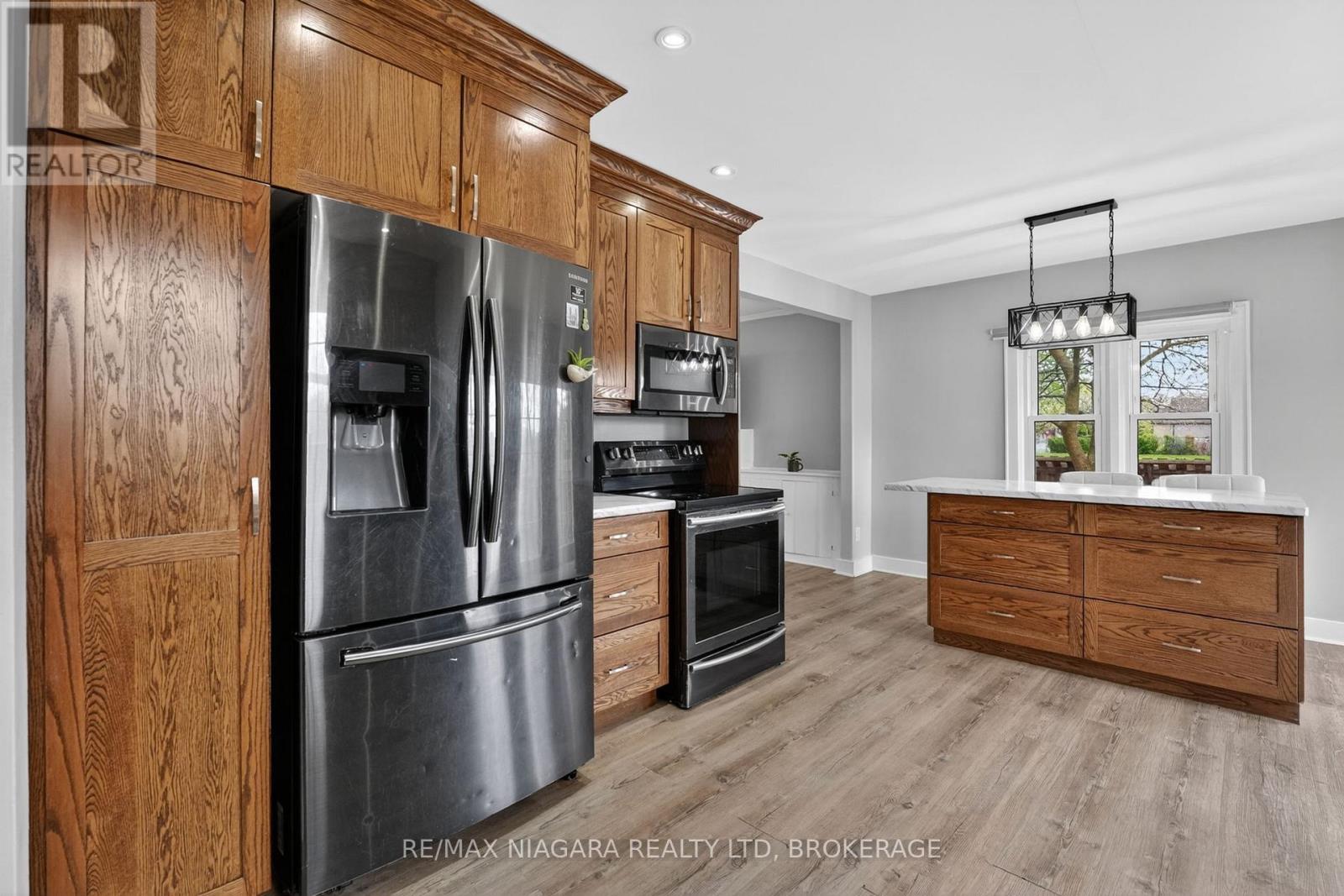 197 AQUEDUCT STREET - 19