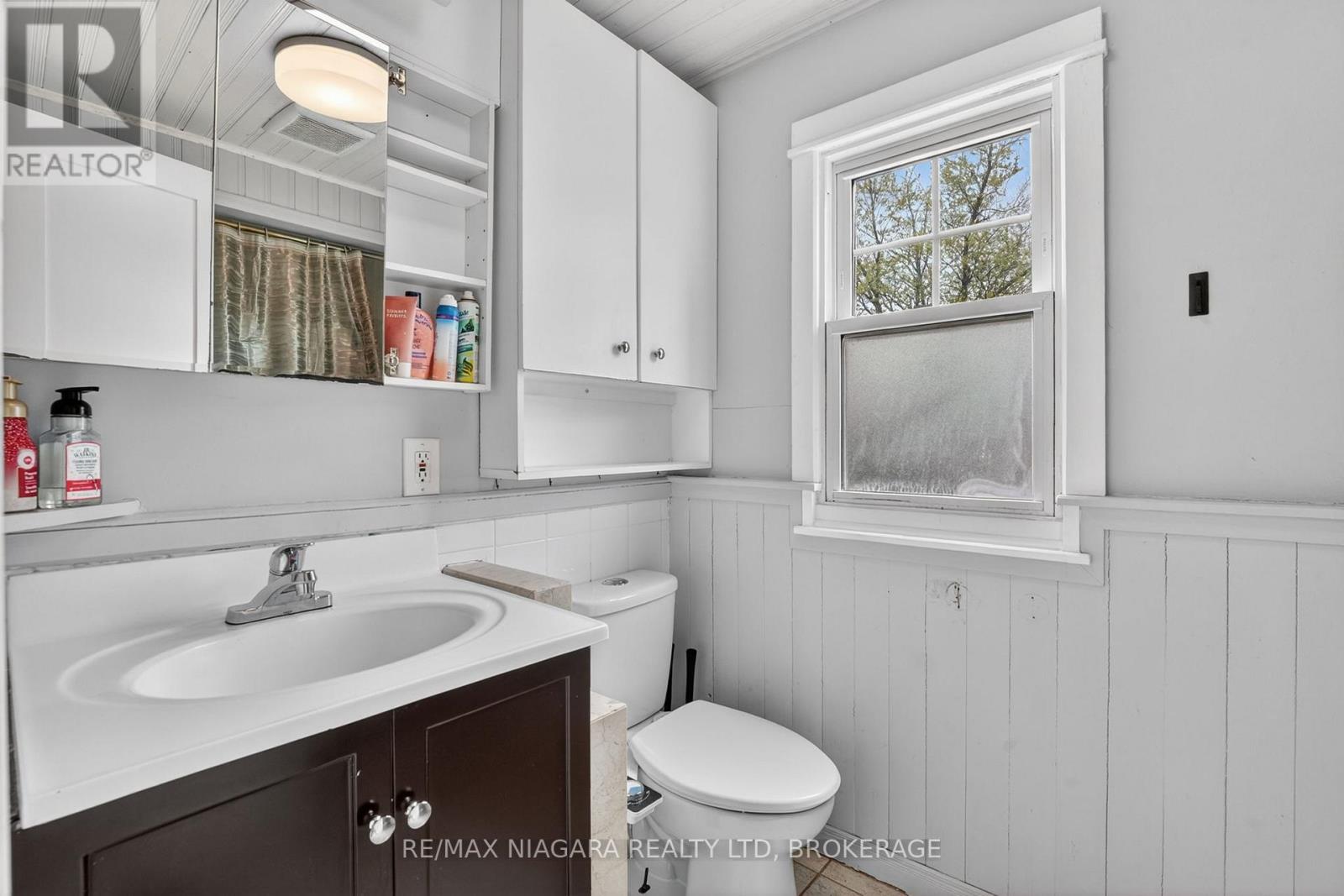 197 AQUEDUCT STREET - 23