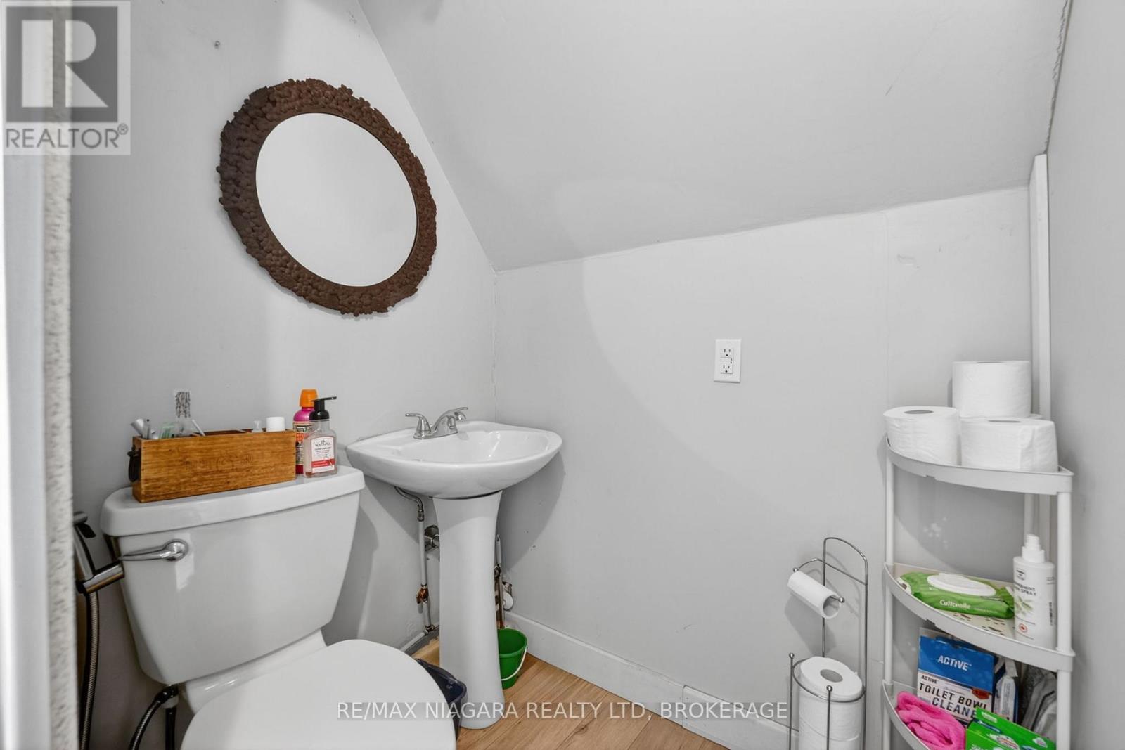 197 AQUEDUCT STREET - 28