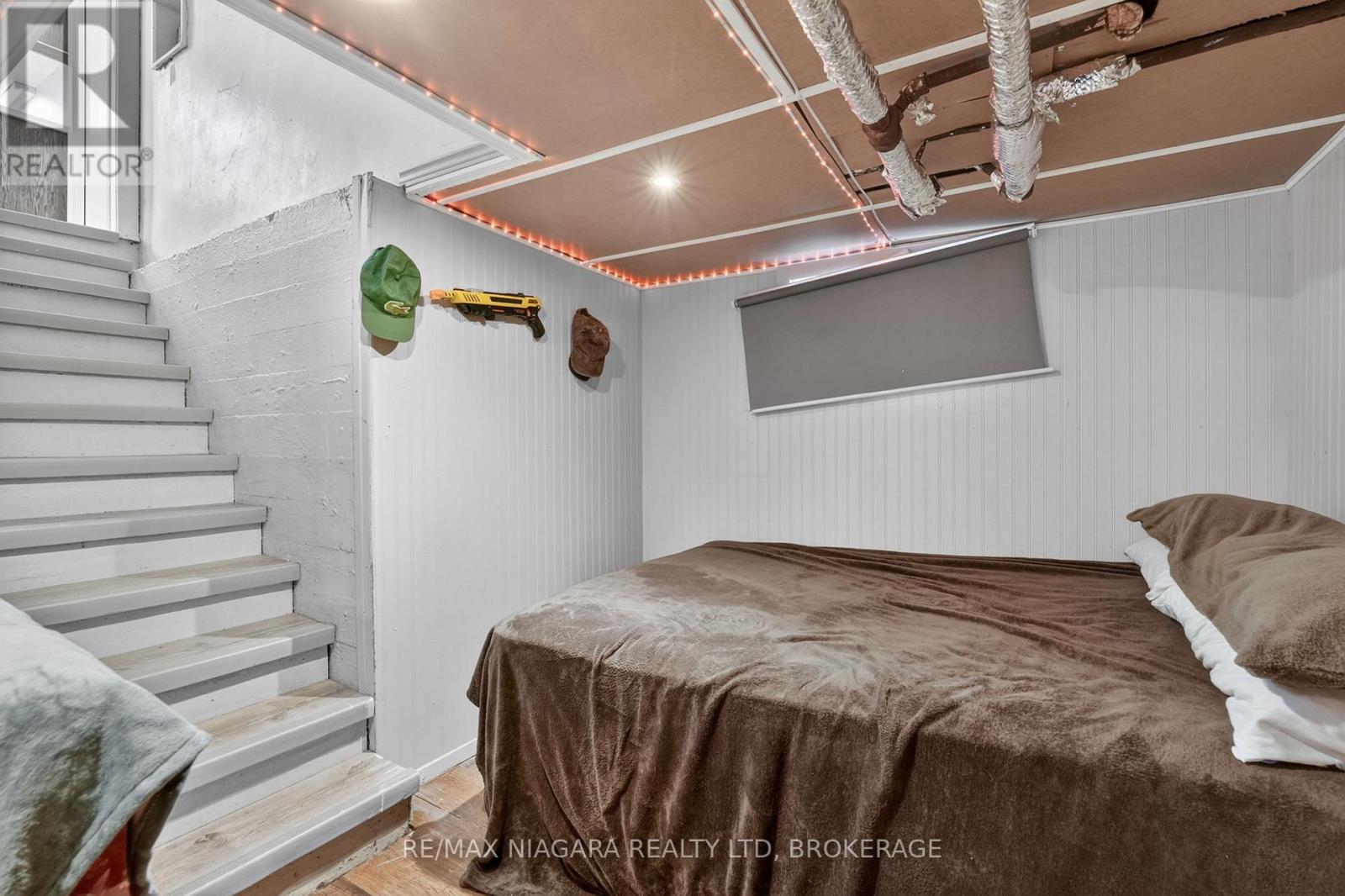 197 AQUEDUCT STREET - 29