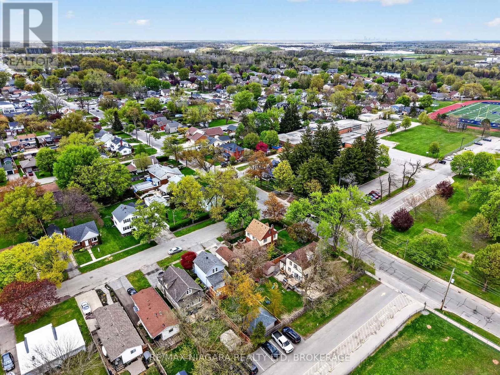 197 AQUEDUCT STREET - 37