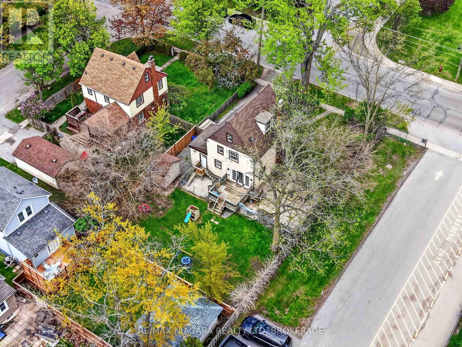 197 AQUEDUCT STREET - 39