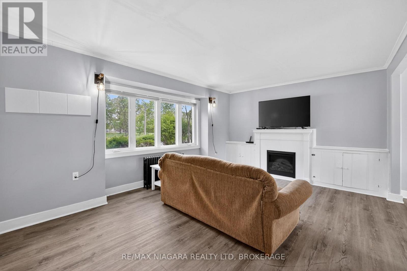 197 AQUEDUCT STREET - 7