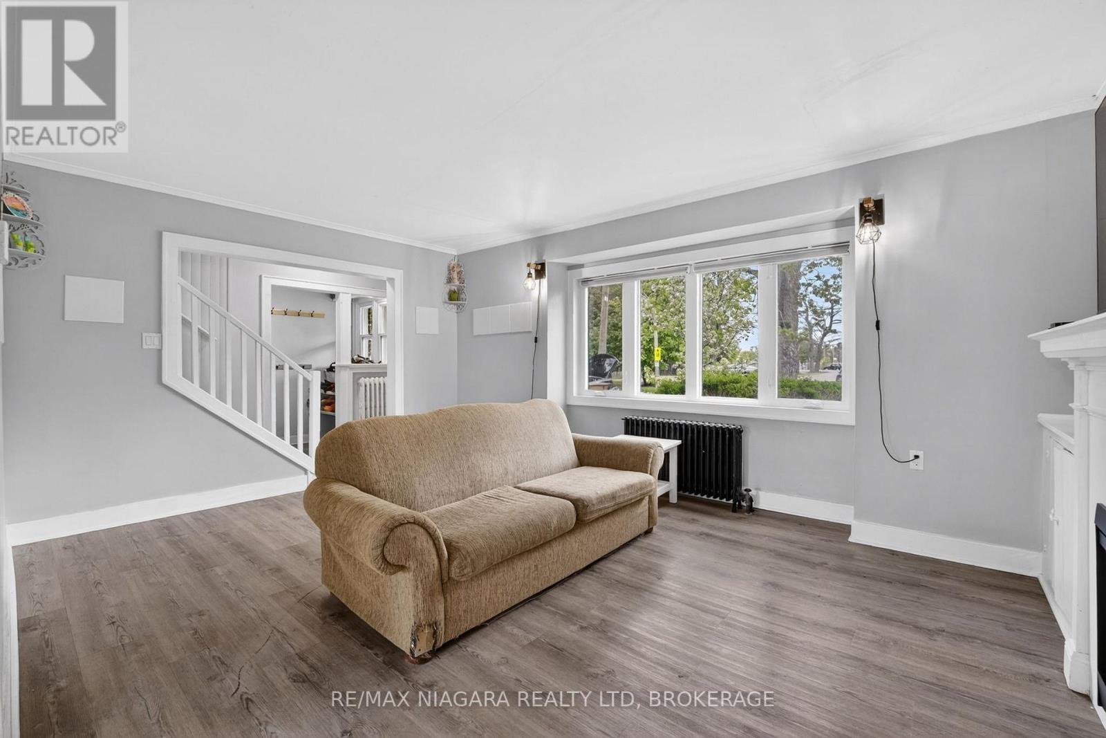 197 AQUEDUCT STREET - 9