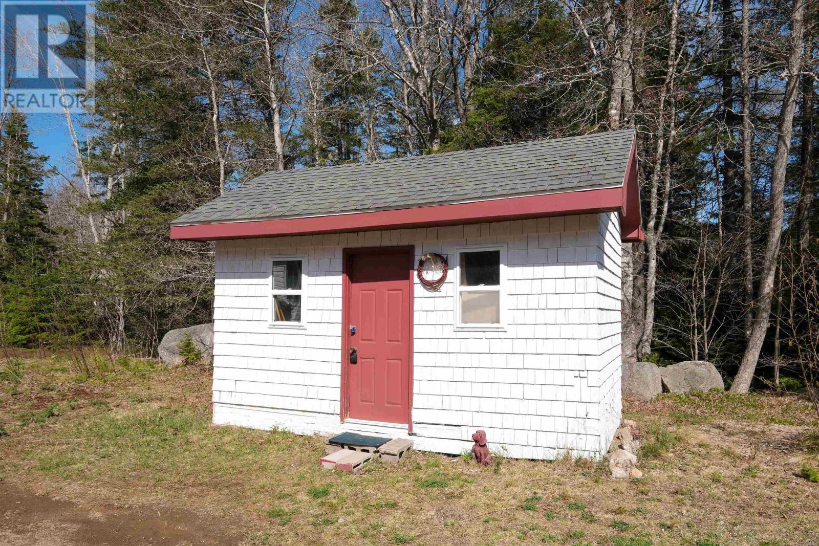 Property 25 of 25 of 1851 West Dalhousie Road
