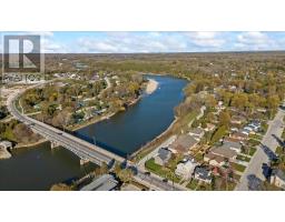 225 Saugeen Street, Saugeen Shores, ON N0H2L0 Photo 9
