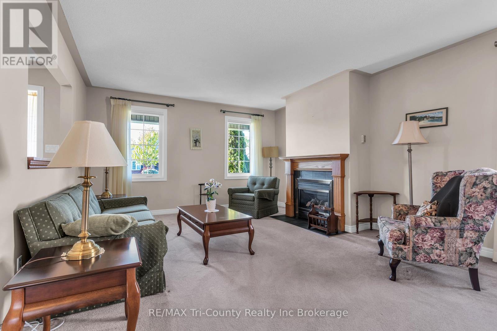 210 BALDWIN STREET - 3