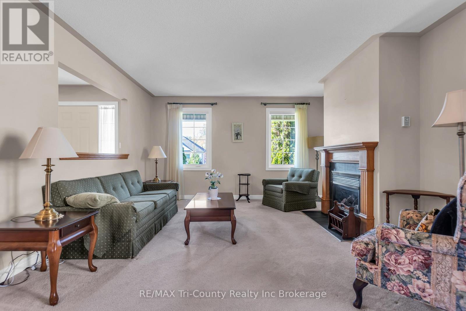 210 BALDWIN STREET - 4