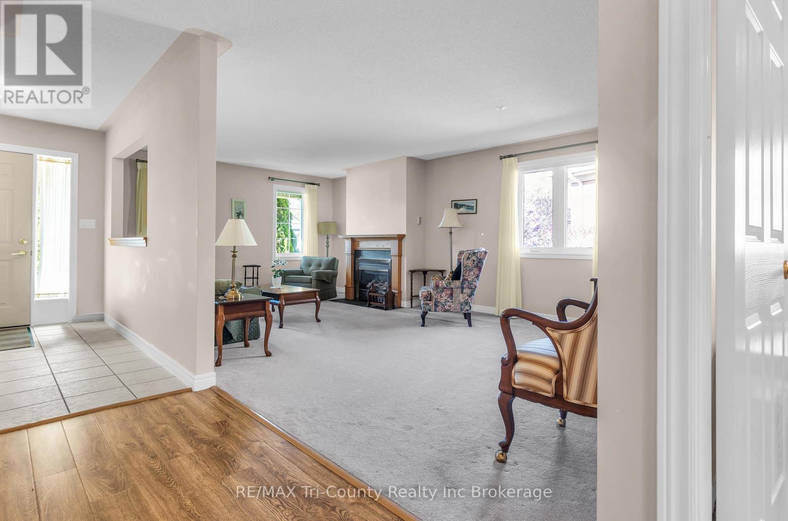 210 BALDWIN STREET - 6