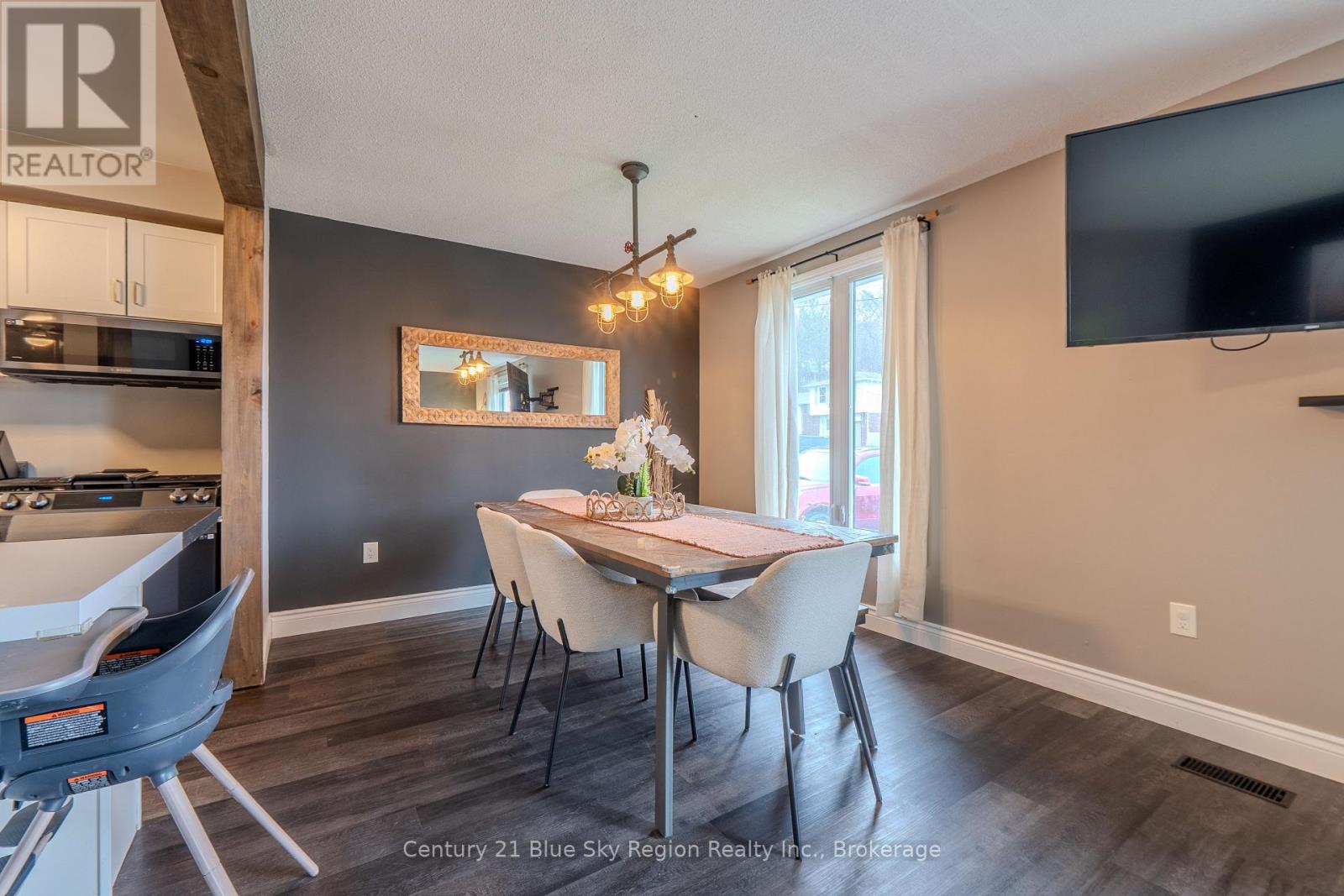 34 BELLEVIEW CRESCENT - 10