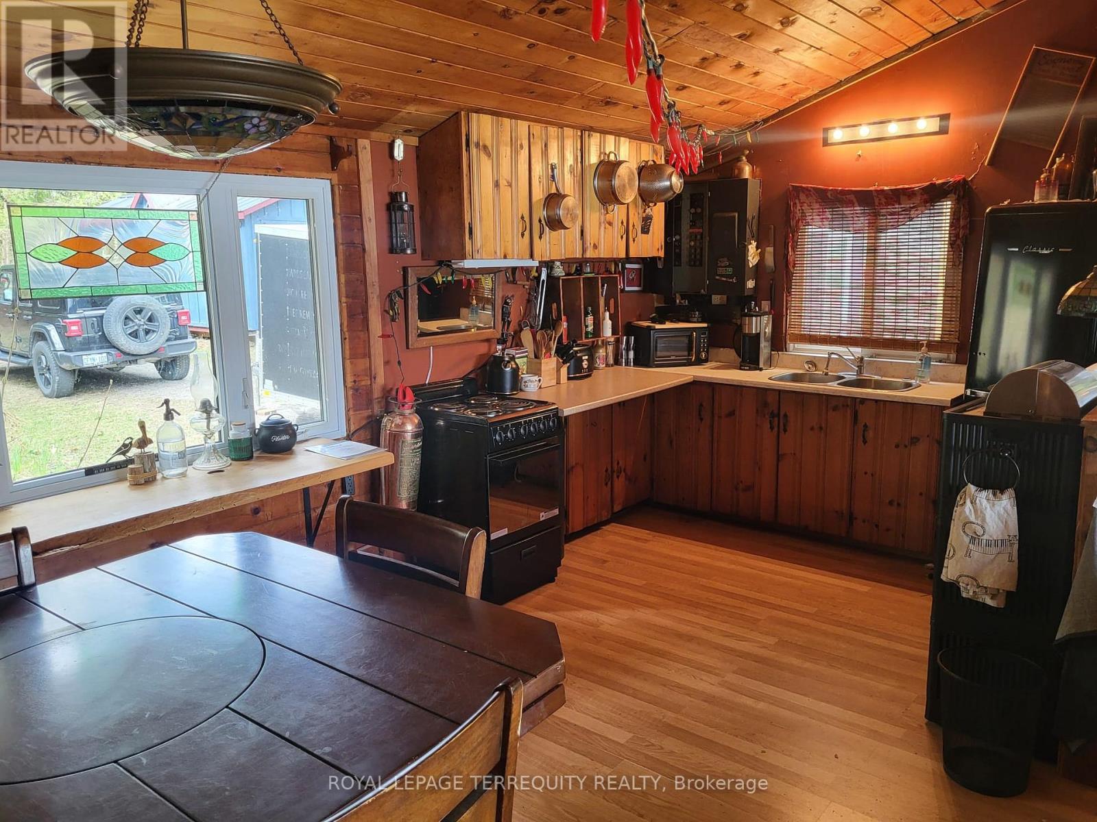 1012 SHAMROCK LANE - 6