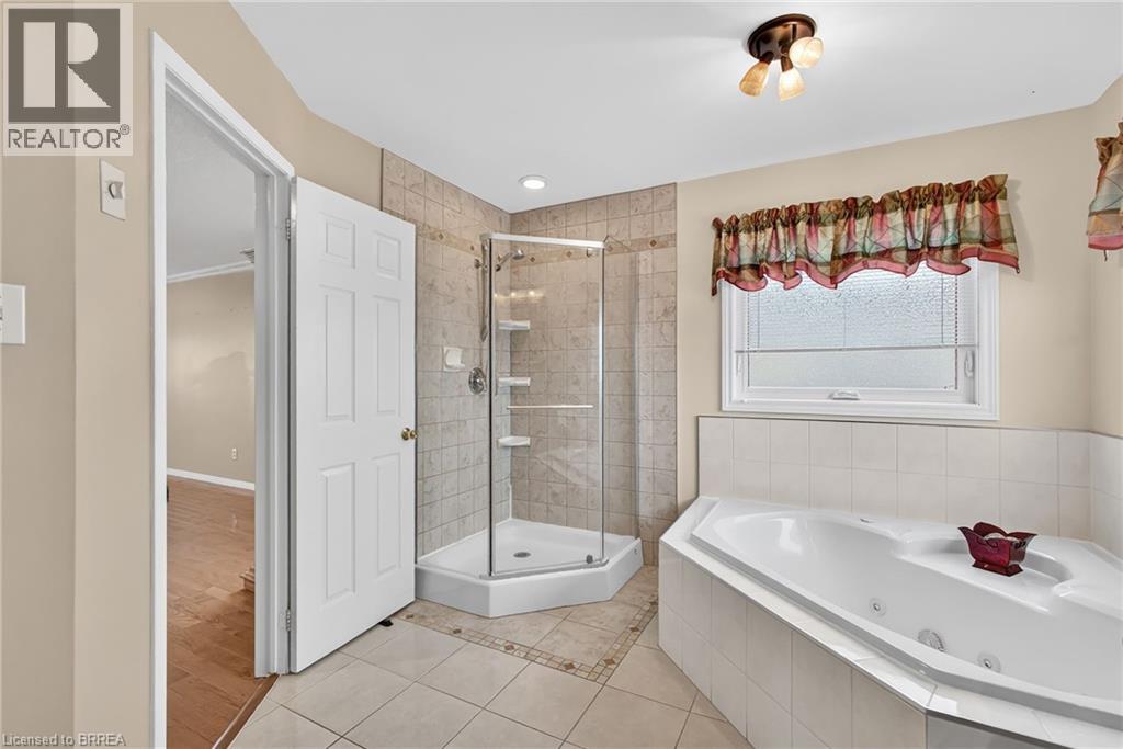 223 GLENVALLEY Drive - 22