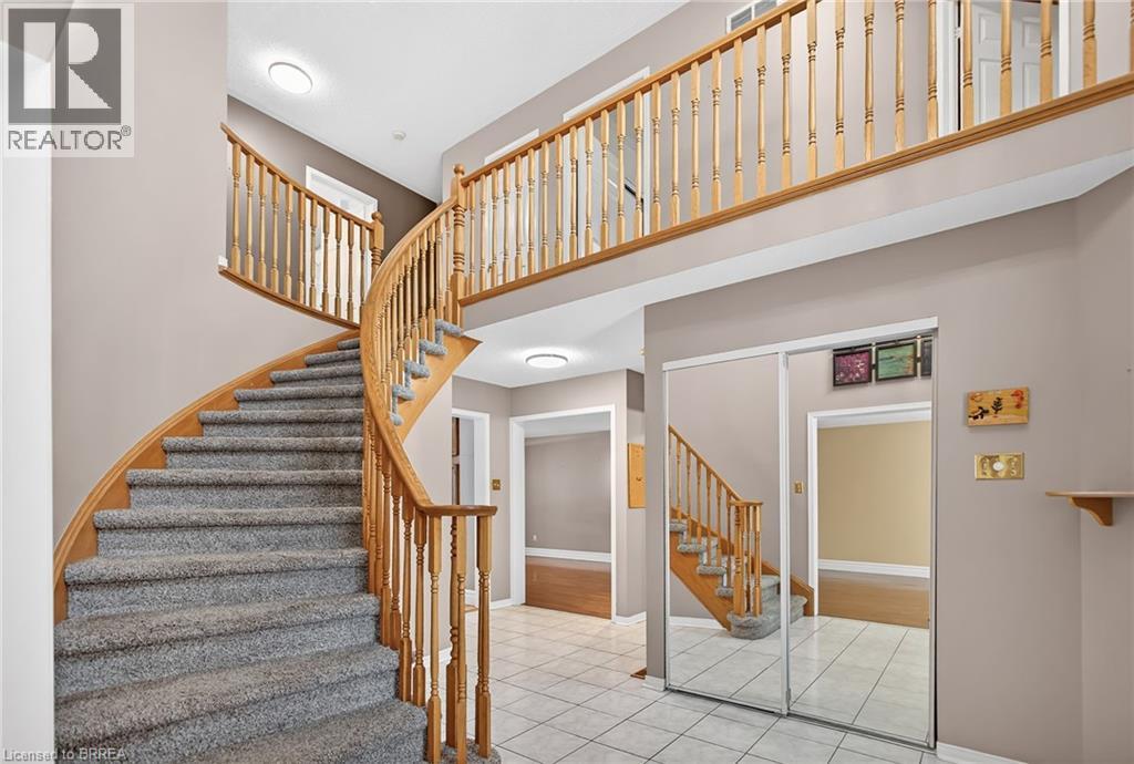223 GLENVALLEY Drive - 16