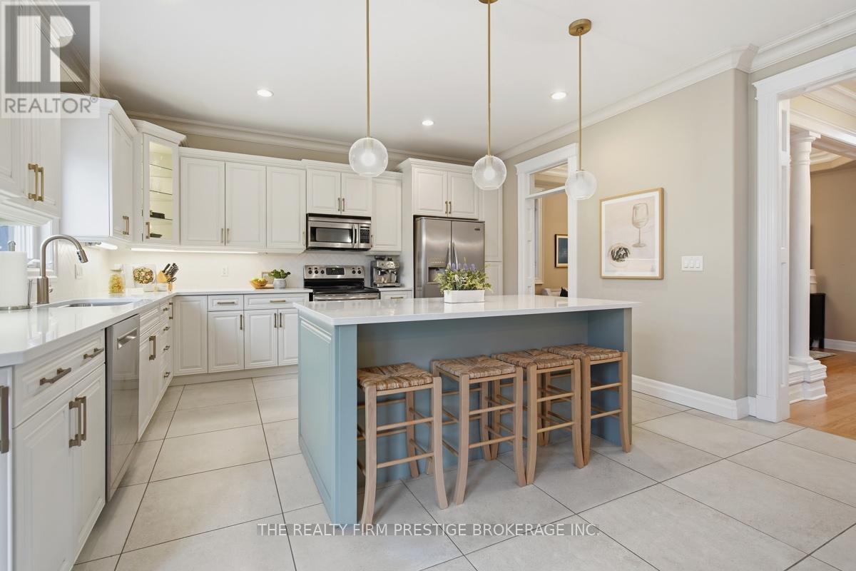 2051 WESTPOINT HEIGHTS - 10