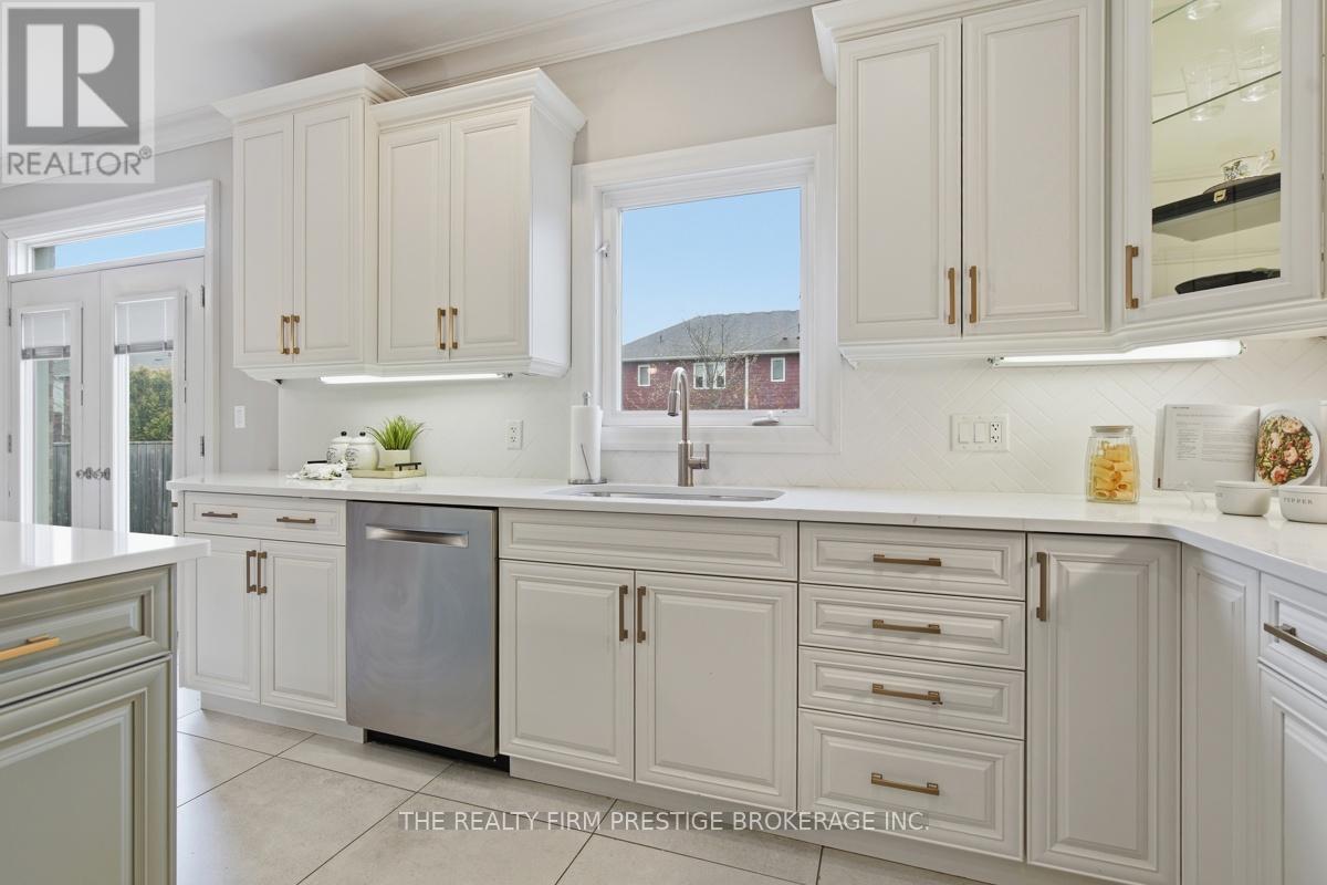 2051 WESTPOINT HEIGHTS - 12