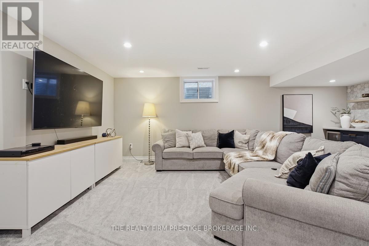 2051 WESTPOINT HEIGHTS - 37