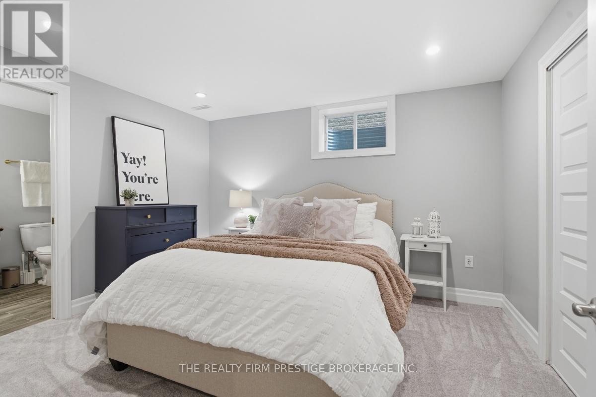 2051 WESTPOINT HEIGHTS - 43