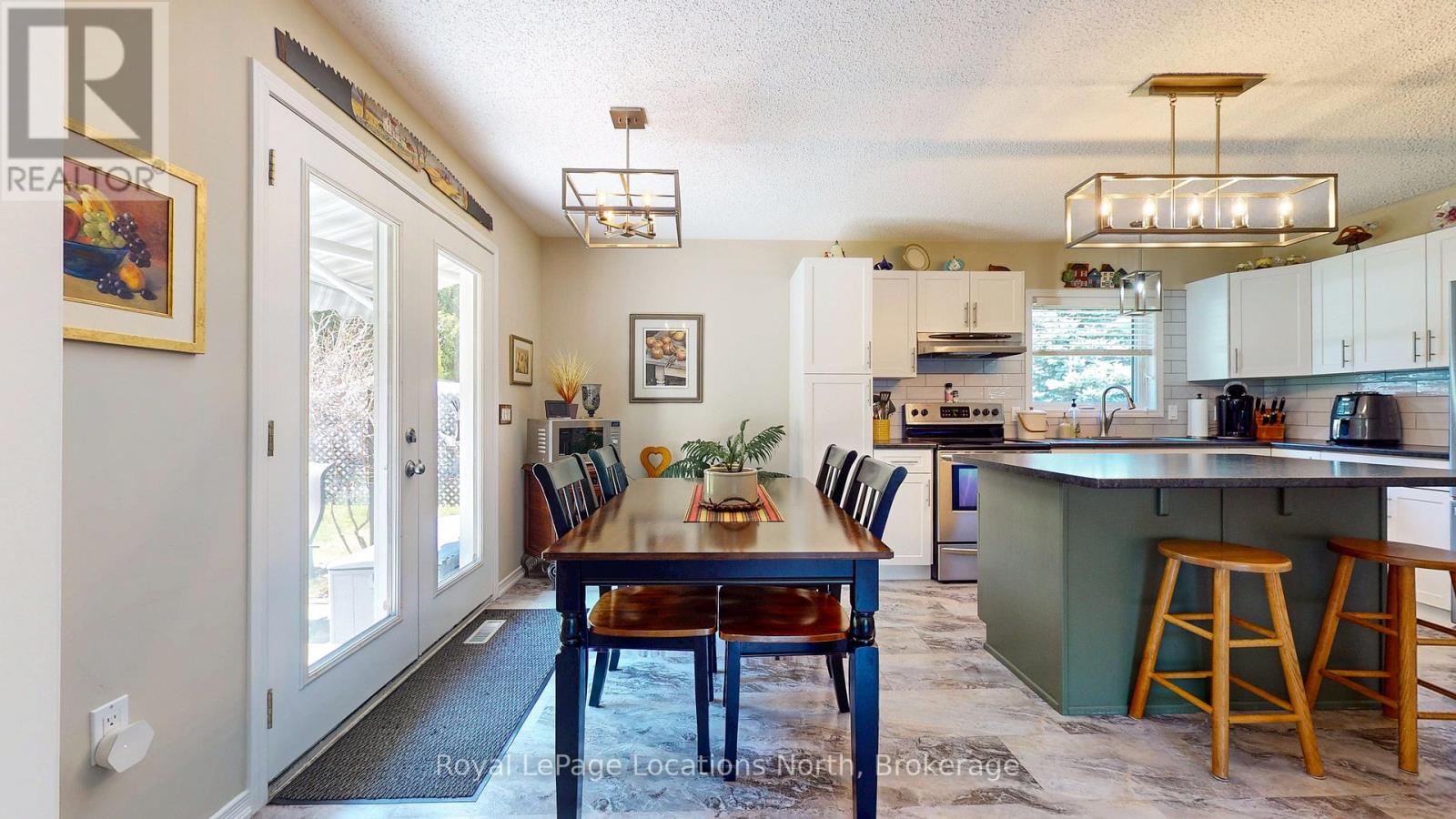 37 INDIANA AVENUE - 10