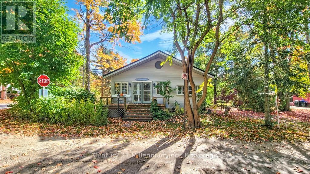 19 HASTINGS AVENUE - 27