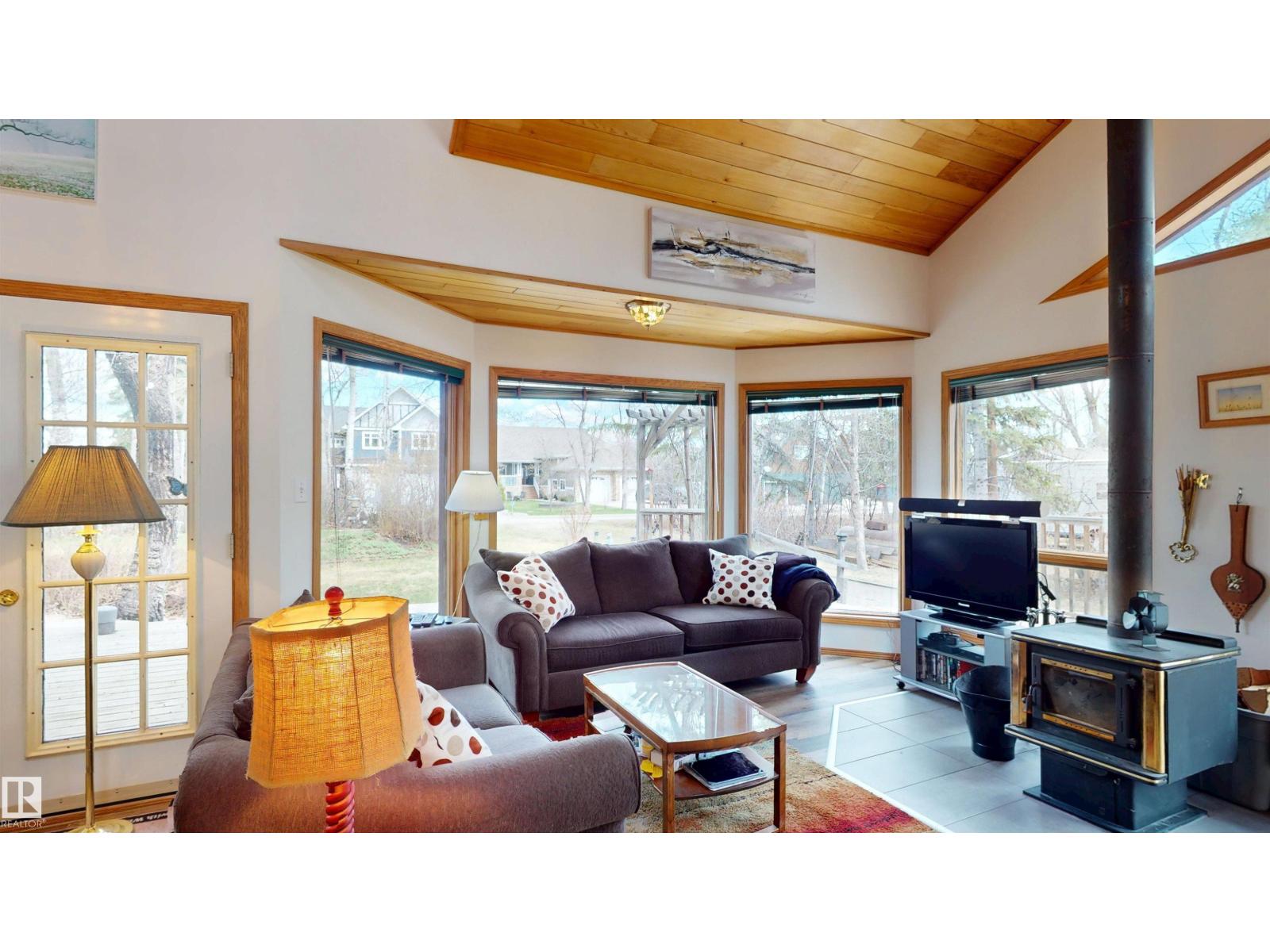 9 53002 RGE ROAD 53 - 14