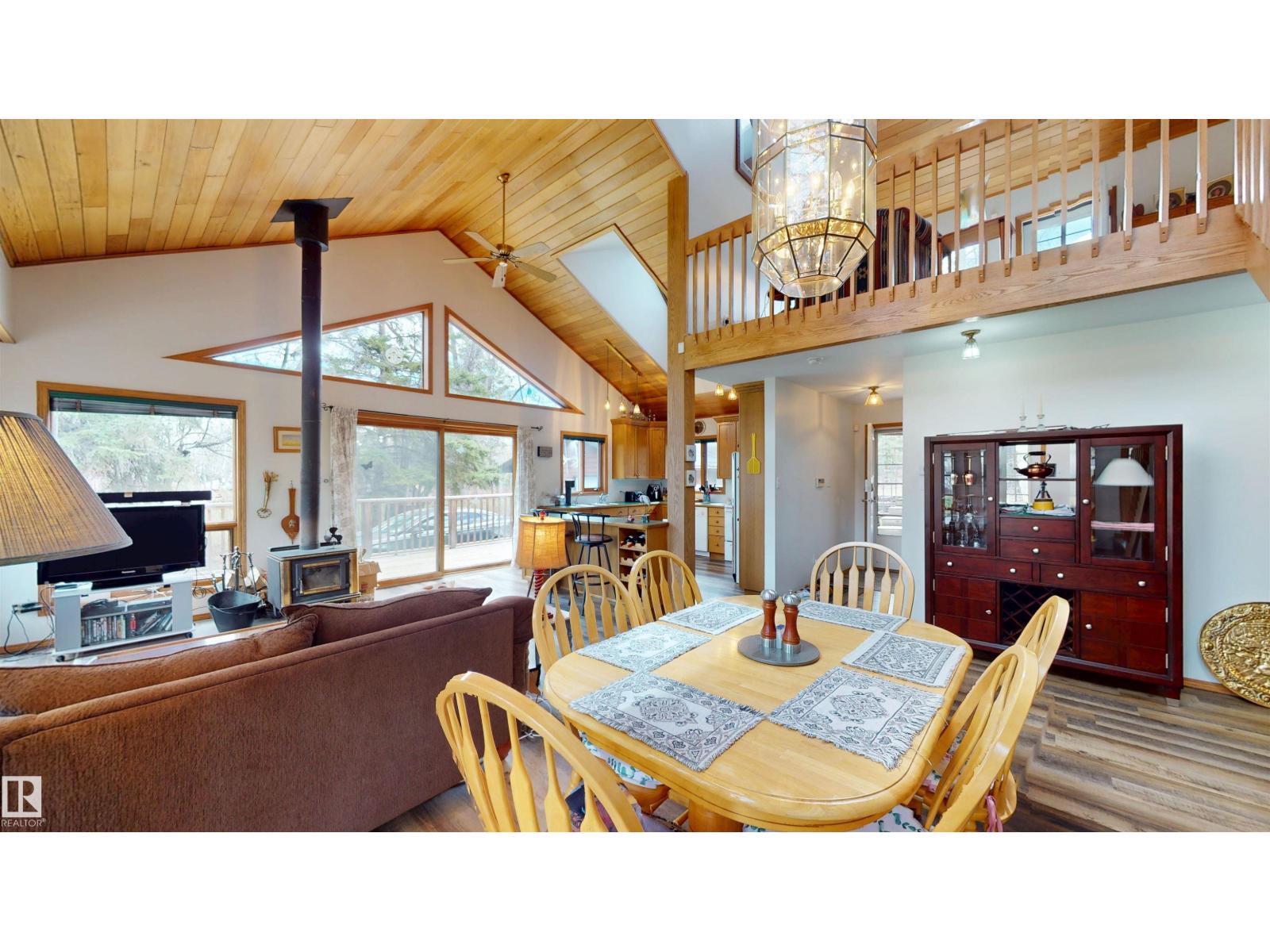 9 53002 RGE ROAD 53 - 22