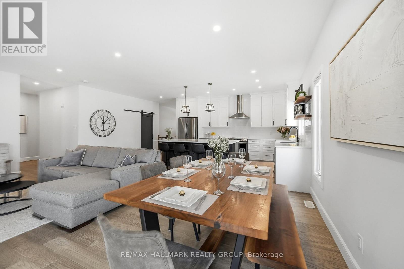 21 MAXIME COURT - 10