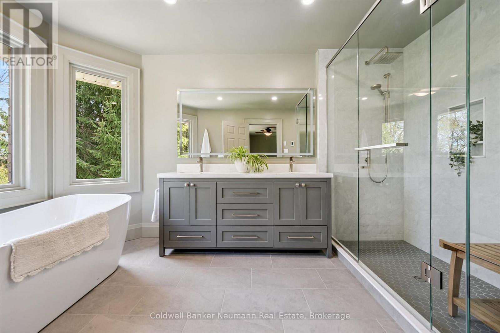 25 RIVERVIEW DRIVE - 24